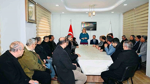 Milletvekili Ölmeztoprak muhtarlarla bir araya geldi