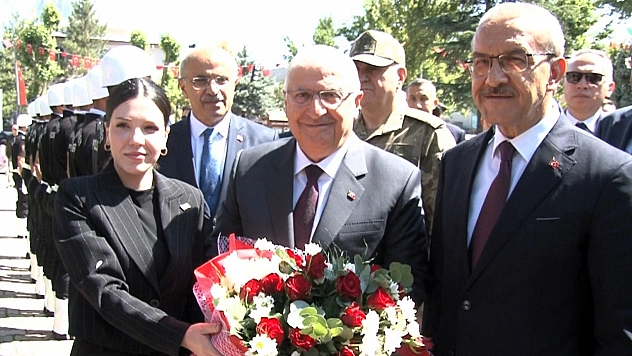 Milli Savunma Bakanı Güler Malatya'da