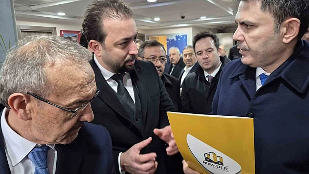 Malatya'daki yerinde dönüşüm sorunları Bakan Kurum'un gündeminde