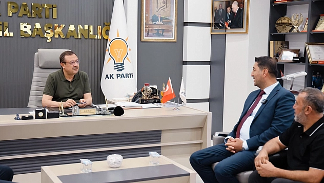 Boyraz Bakan'ı ziyaret etti