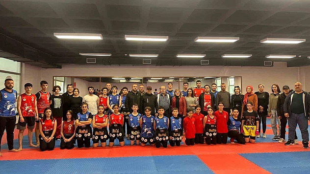 Muay Thai 10. Khan sınavı başarı ile tamamlandı