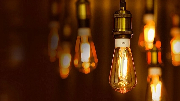 Mumları hazır edin: Malatya'da 4 ilçede 20 mahallede elektrikler kesilecek!