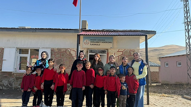 Narman'dan Karaçoban'a uzanan kardeşlik köprüsü