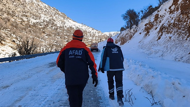 Nemrut Dağı eteklerinde hasta kurtarma operasyonu