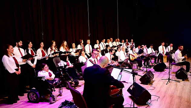 Niğde'de de konsere yogun ilgi