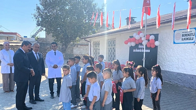 Öğrenciler ilk ders heyecanını yaşadı