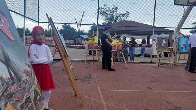 Öğrenciler sergi açtı