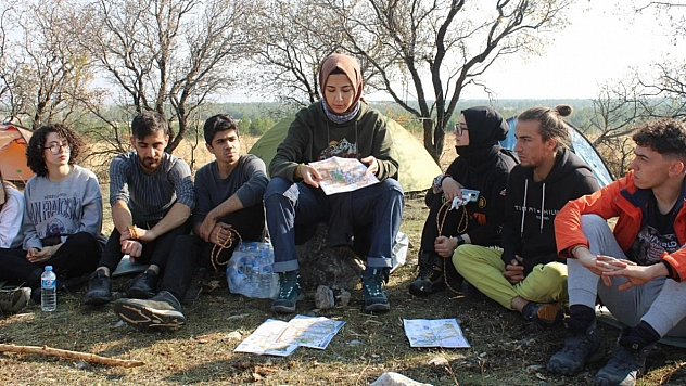 Öğrenciler kampta