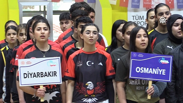 Bilek Güreşi Grup Müsabakaları Başladı