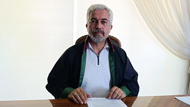 Okul saldırısında hayatını kaybeden öğretmenin ailesinden tazminat davası