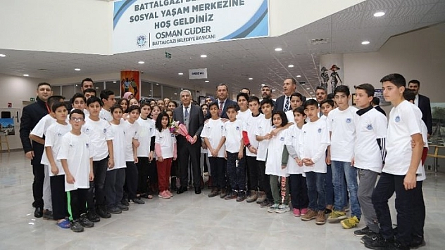 Okuldan Havuza Kulaç At