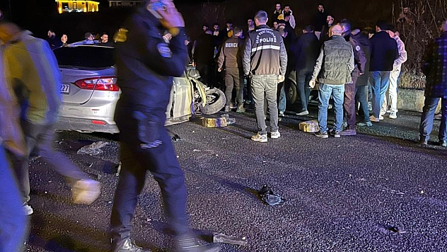 Otomobil park halindeki araca çarptı: 5 yaralı