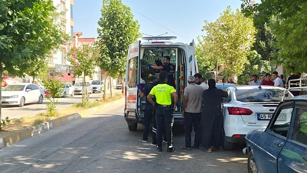 Otomobilin çarptığı çocuk yaralandı