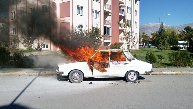 Otomobiller Yangın Riski Taşıyor