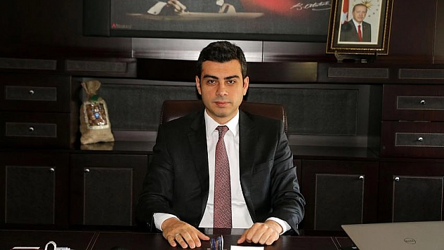 Özdemir göreve başladı