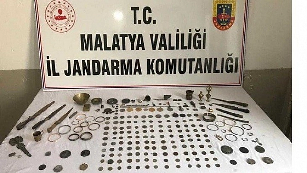 Özel ekipten tarihi eser operasyonu