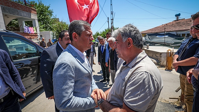 Özgür Özel, Malatyalı Şehidin baba ocağında…