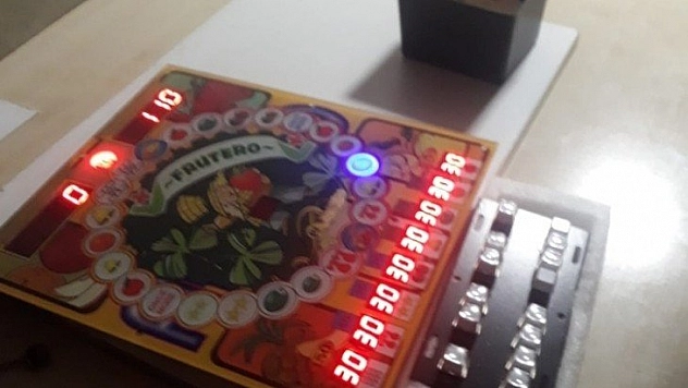 Kumar oyunu polise takıldı