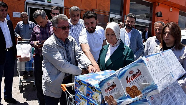 Parlamenter sisteme dönmek isteyenler var