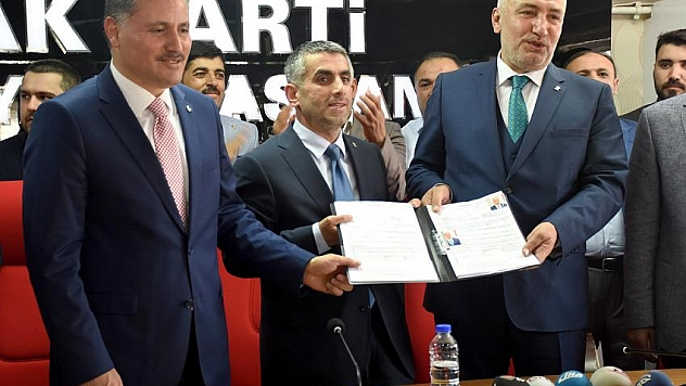 Partimin hizmetindeyim