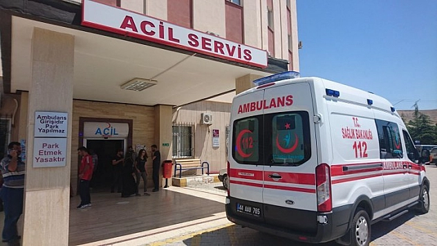 Pencereden düştü