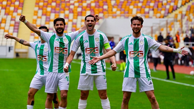 Play-off finalinin mimarlarındandı: Yeşilyurtspor'da kaptan dümeni terk etti!