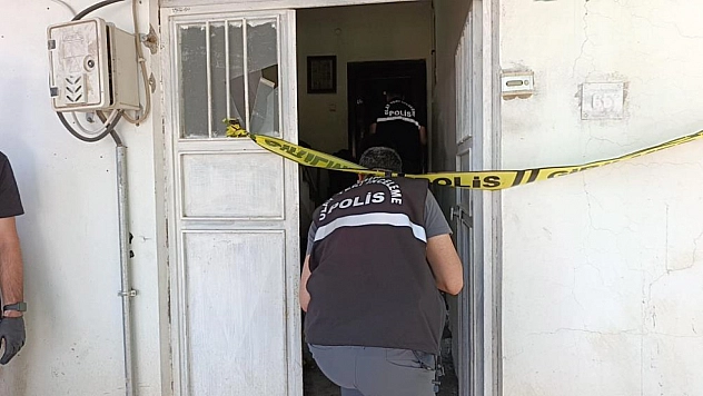 Polis memuru kaldığı evde ölü bulundu