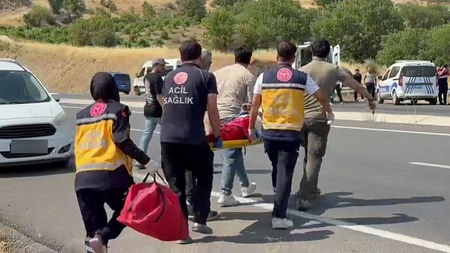 Polisin 'Dur' ihtarına uymadı! Kaçarken kaza yaptı