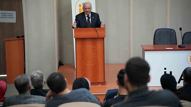 İnönü Üniversitesi'nde Alevilik Araştırmaları konferansı düzenlendi