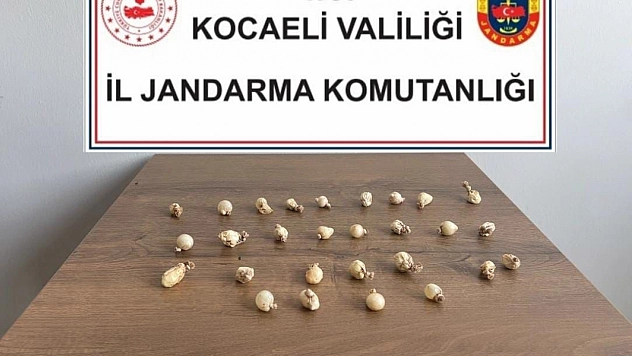 Rahatsızlanınca midesinde kapsül kapsül uyuşturucu çıktı