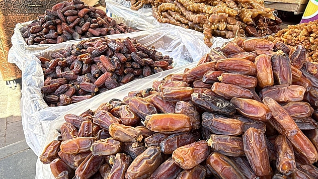 Ramazan ayında 'hurma' tezgahlarına yoğun ilgi