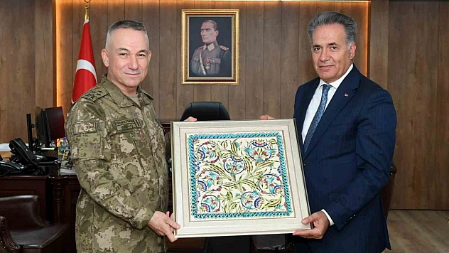 Akpolat'tan Korgeneral Yaralı'ya ziyaret