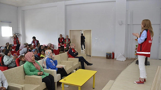 Roman vatandaşlara yönelik bilgilendirme programı yapıldı