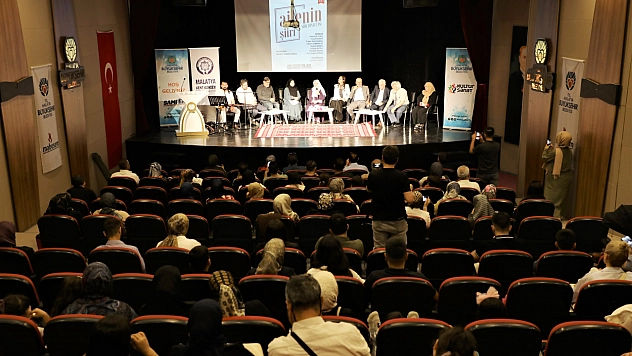 Şairler ve Yazarlar 'Ailenin Şiiri' İçin Malatya'da Buluştu