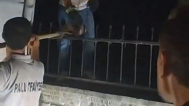 Sansar kurtarıldı