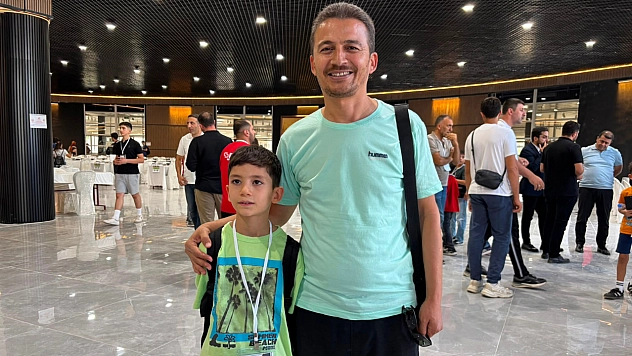 Satranç tutkusu onu Malatya'ya getirdi! 'Çok heyecanlıyım, çok mutluyum'