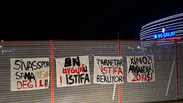 Sivasspor Uygun'a İstifa Çağrısı