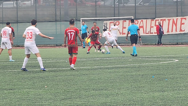 Süper Lig rakipleri 15 yıl sonra BAL'da karşılaştı: Doğu derbisinde dostluk kazandı