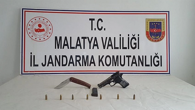 Tabanca ele geçirildi