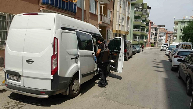 Malatya'da evlat dehşeti: Öz oğlu tarafından sırtından bıçaklandı!
