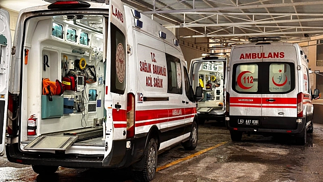 Taşlı sopalı kavga: 4 yaralı