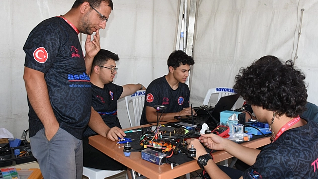 TEKNOFEST coşkusu Malatya'da: İHA yarışlarında gençlerin yerli projeleri sahne aldı