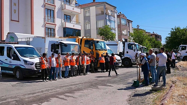 Temizlik çalışmaları devam ediyor