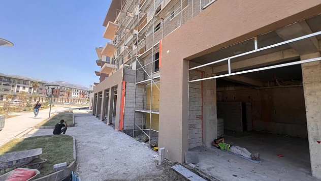 Termometreler 42 dereceyi gösterdi: Cadde ve sokaklar boş kaldı!