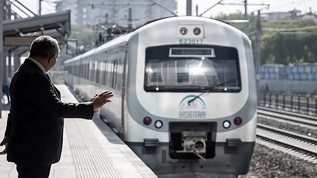 Tren yolculuğunda gar devri bitiyor: Tüm işlemler artık cepten!