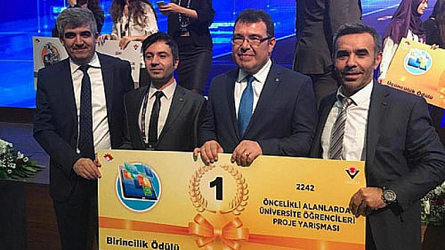 TÜBİTAK yarışmasında birinci oldu