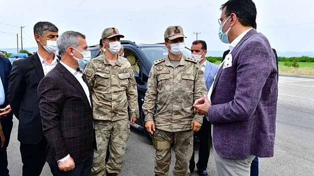 Jandarmaya ziyaret