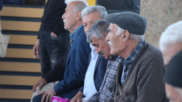 TÜİK açıkladı! SSK ve Bağ-Kur emeklileri yüzde 16,60 zam alacak