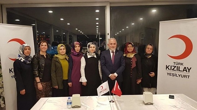 Türk Kızılayı Yeşilyurt'da Ramazan'ı dolu dolu geçiriyor