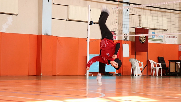 Türk sporcu Wushu'da ev sahibini ikiye katladı!